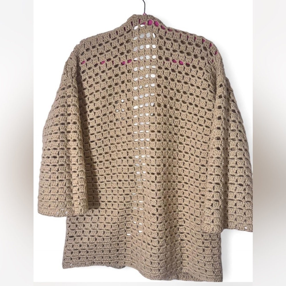Elegant Open-Front Crochet Cardigan - Picture 3 of 3